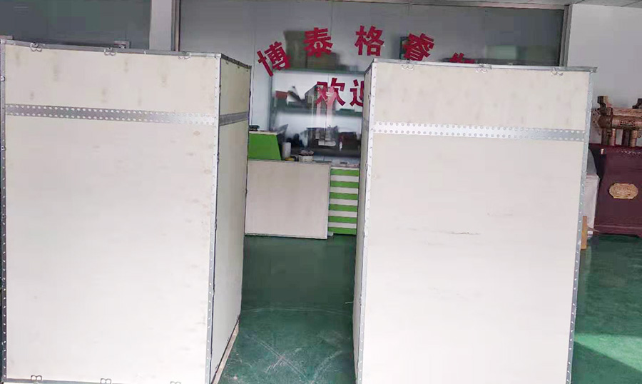 我公司生產(chǎn)的激光打標(biāo)機(jī)遠(yuǎn)銷印度、越南、東南亞國家